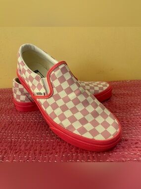 Custom Vans Checkerboard Slip-On Sneakers in Pink/White